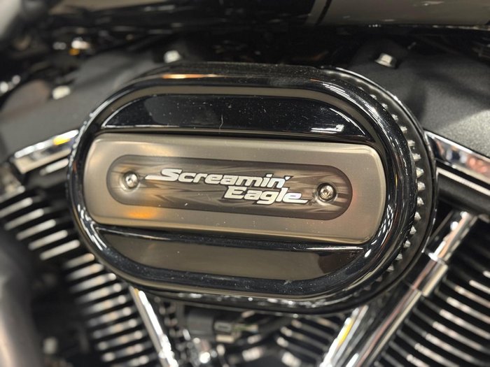 2022 Harley-Davidson Sport Glide 107 (FLSB) Softail Black