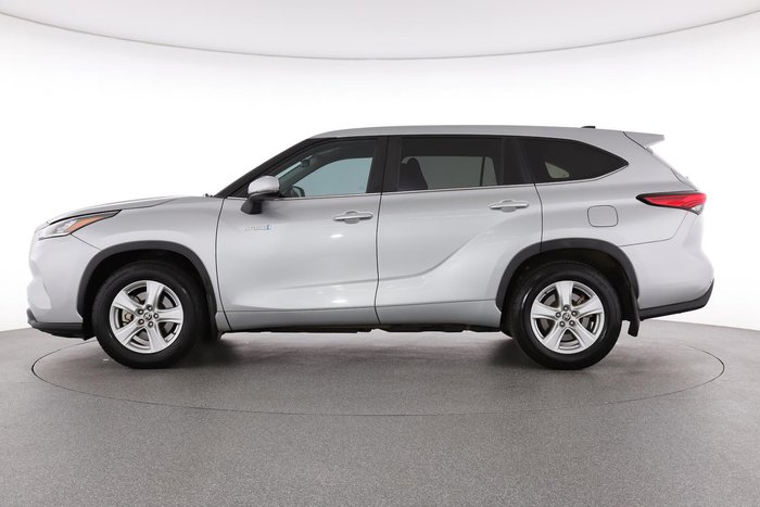 2023 Toyota Kluger GX