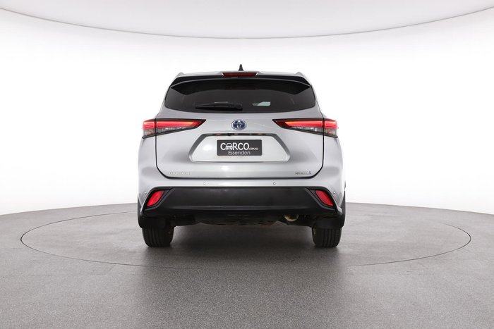 2023 Toyota Kluger GX