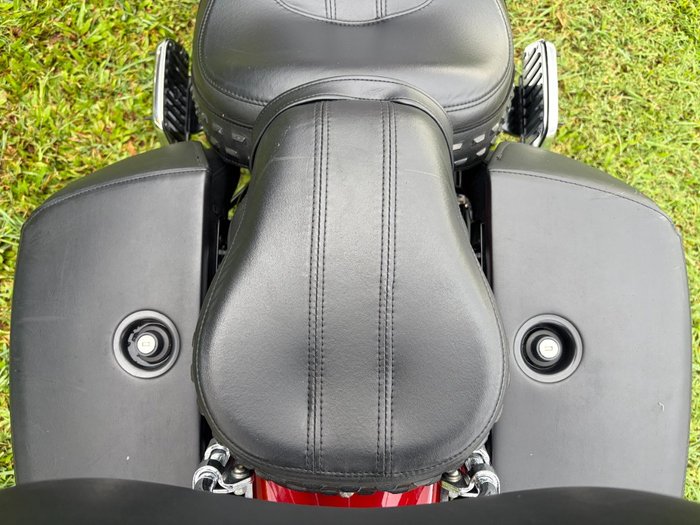 2019 Harley-davidson FLHCS HERITAGE CLASSIC S (114) Red