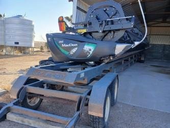 2020 John Deere S780 & Macdon D145 S780 & D145