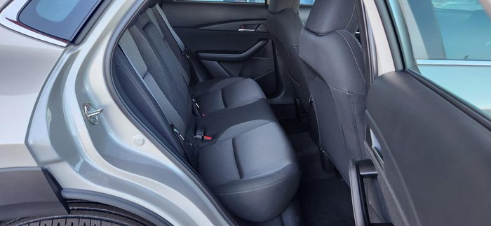 2026 Mazda CX-30 G20 Evolve