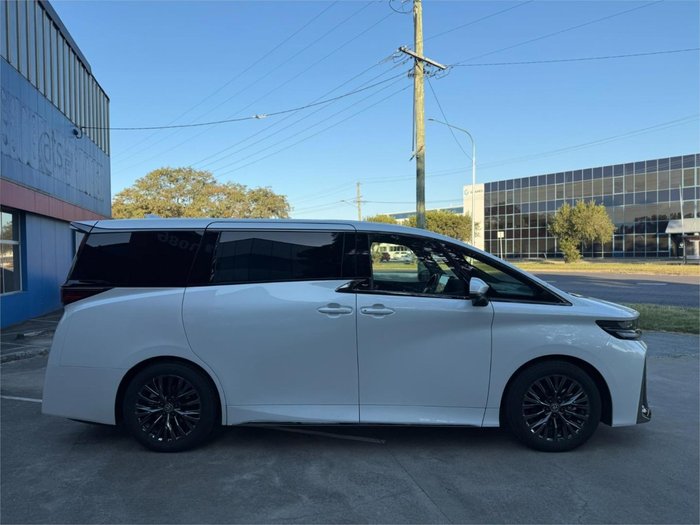2025 Toyota Vellfire Hybrid Z Premier