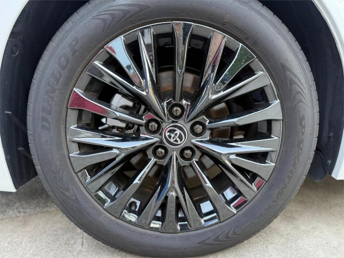 2025 Toyota Vellfire Hybrid Z Premier