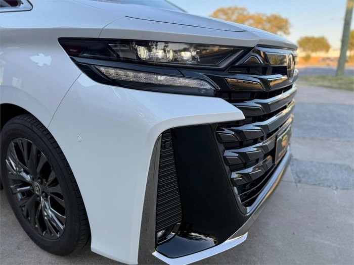 2025 Toyota Vellfire Hybrid Z Premier