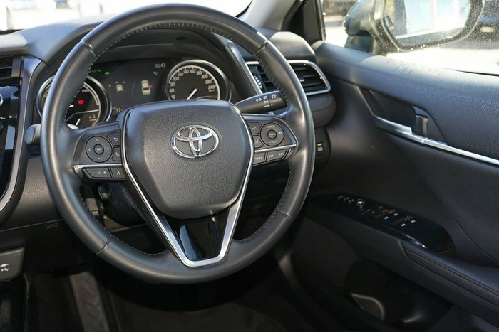 2020 Toyota Camry SL