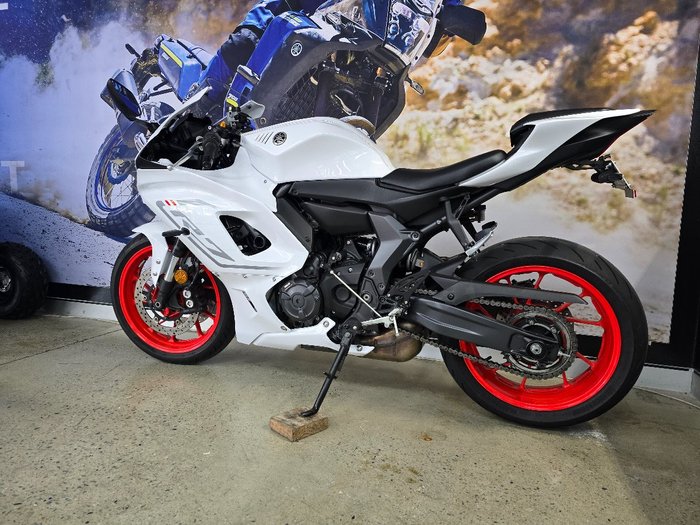 2023 Yamaha YZF-R7LA WHITE