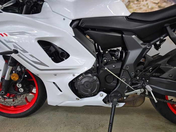 2023 Yamaha YZF-R7LA WHITE