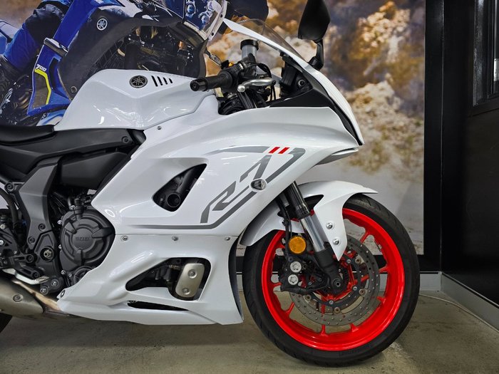 2023 Yamaha YZF-R7LA WHITE