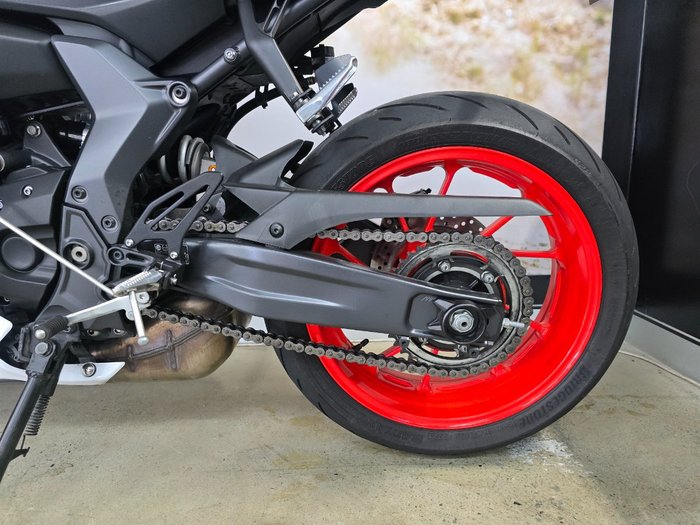 2023 Yamaha YZF-R7LA WHITE