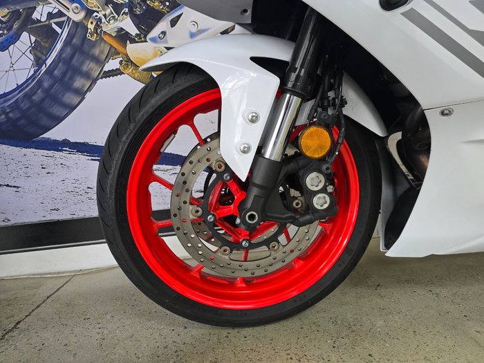 2023 Yamaha YZF-R7LA WHITE