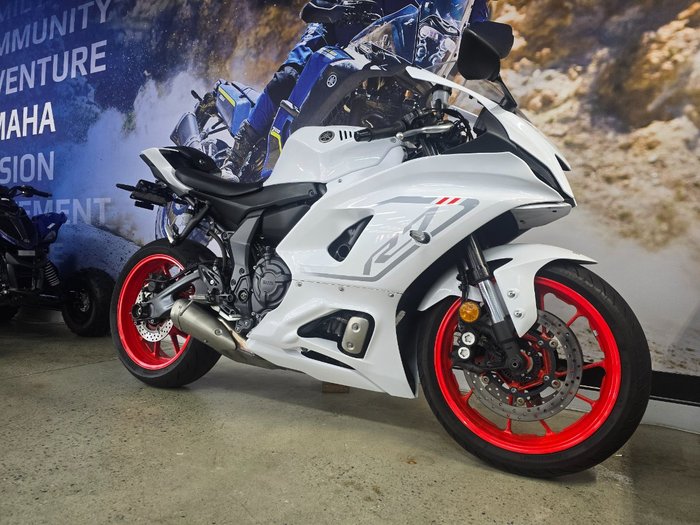 2023 Yamaha YZF-R7LA WHITE