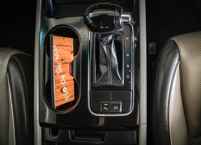 2016 Kia Carnival SLi