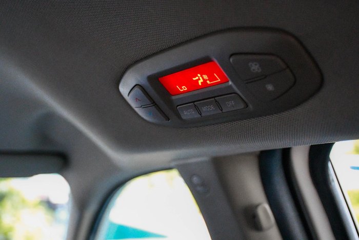 2016 Kia Carnival SLi