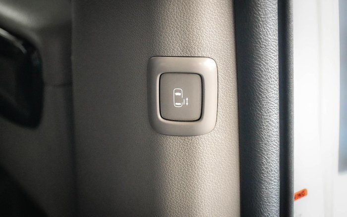 2016 Kia Carnival SLi