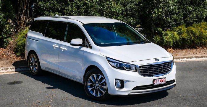 2016 Kia Carnival SLi