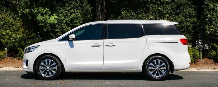 2016 Kia Carnival SLi