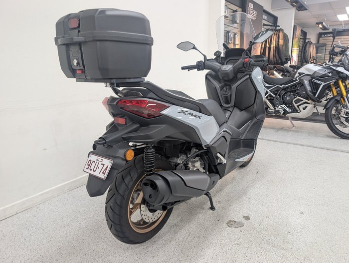 2025 YAMAHA XMAX 300 (CZD300A) grey
