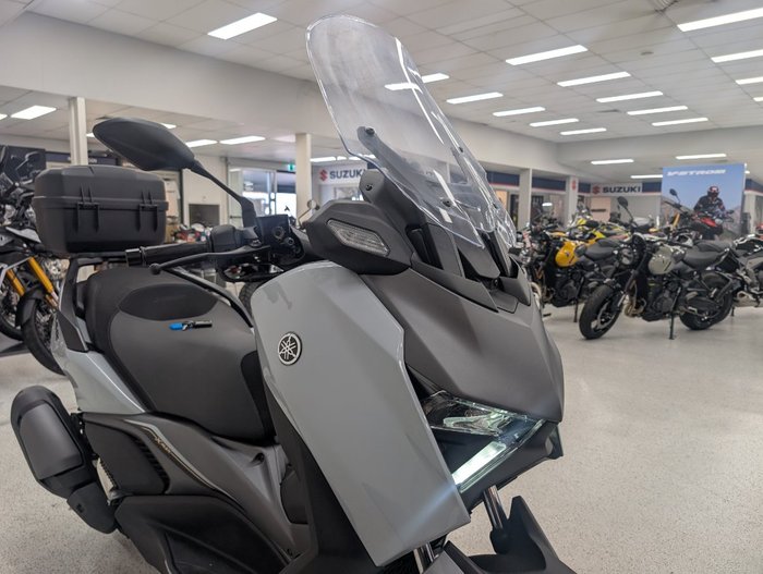 2025 YAMAHA XMAX 300 (CZD300A) grey