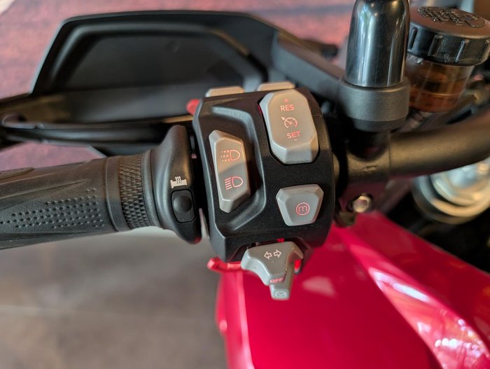 2024 Triumph Tiger 1200 GT Pro Tiger Red