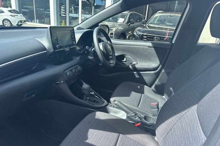 2023 Toyota Yaris Ascent Sport MXPA10R Glacier White