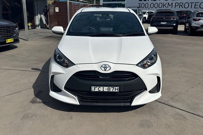 2023 Toyota Yaris Ascent Sport MXPA10R Glacier White