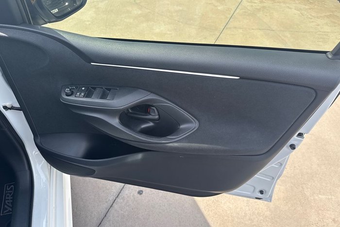 2023 Toyota Yaris Ascent Sport MXPA10R Glacier White