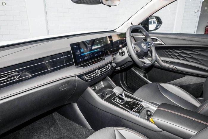 2026 MG HS Hybrid+ Essence