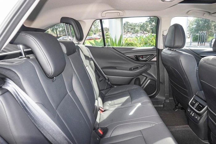 2025 Subaru Outback AWD Touring