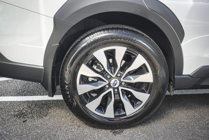 2025 Subaru Outback AWD Touring