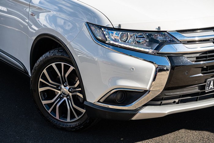 2017 Mitsubishi Outlander ES ADAS