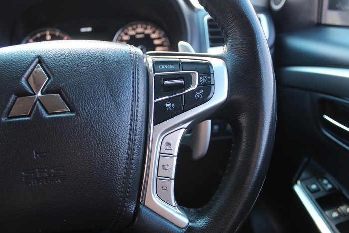 2020 Mitsubishi Pajero Sport GLS