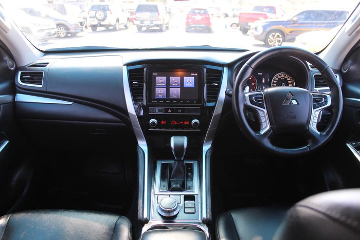 2020 Mitsubishi Pajero Sport GLS