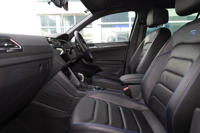 2022 Volkswagen Tiguan R