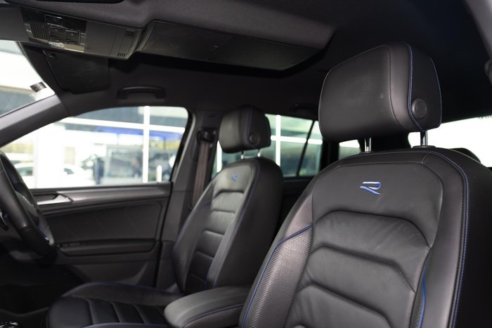 2022 Volkswagen Tiguan R