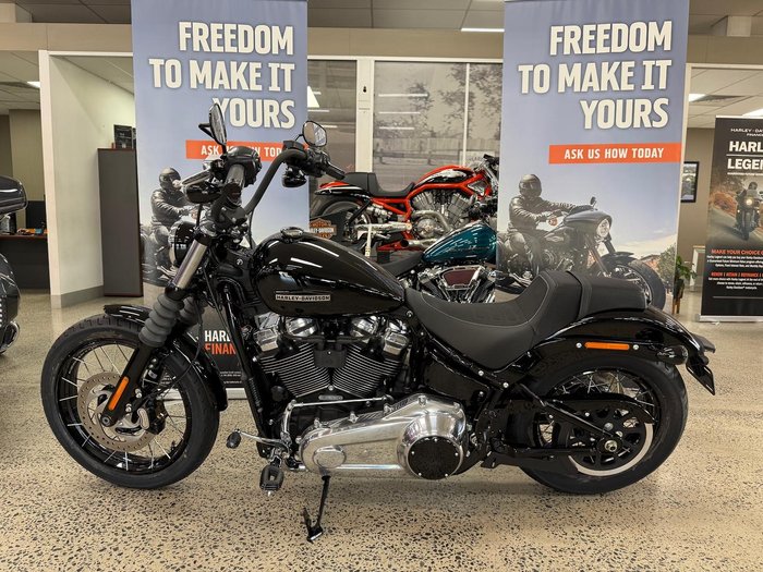 2026 Harley-Davidson Street Bob 117 (FXBB) Softail Black
