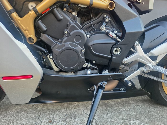 2021 MV Agusta SUPERVELOCE 800 RED RED