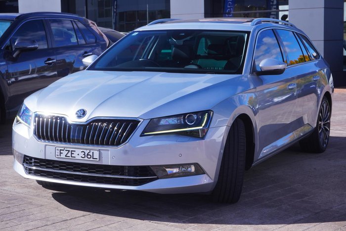 2017 SKODA Superb