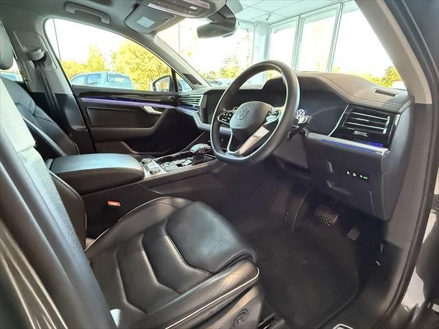 2022 Volkswagen Touareg 210TDI Elegance