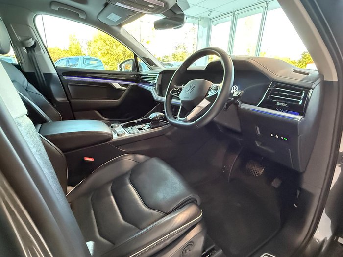 2022 Volkswagen Touareg 210TDI Elegance