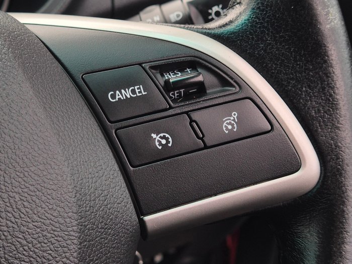 2015 Mitsubishi Triton GLS