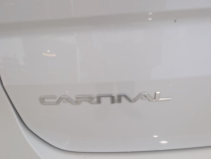 2023 Kia Carnival S