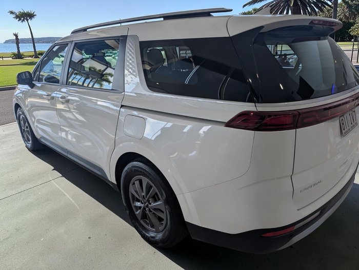 2023 Kia Carnival S