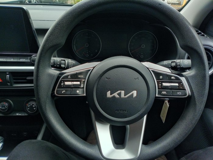 2023 Kia Cerato S
