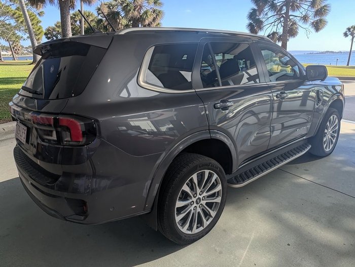 2024 Ford Everest Platinum