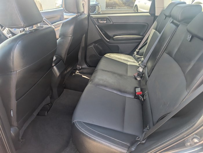 2016 Subaru Forester 2.5i-S