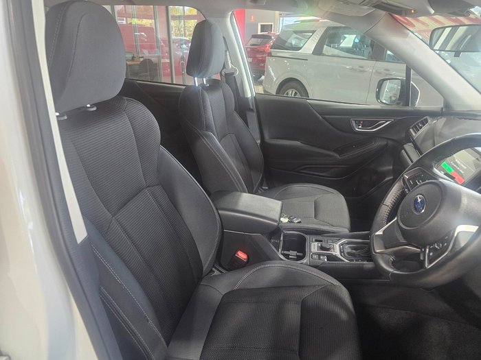 2024 Subaru Forester 2.5i