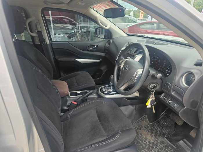 2020 Nissan Navara SL