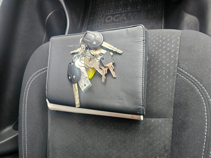 2020 Nissan Navara SL