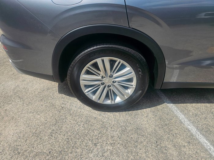 2023 Mitsubishi Outlander LS